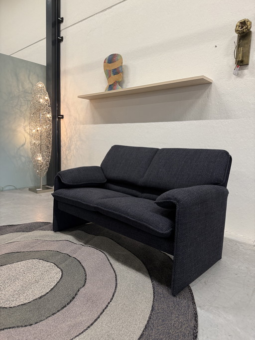 Leolux Bora Beta 2-seater sofa Migo Bay blue fabric