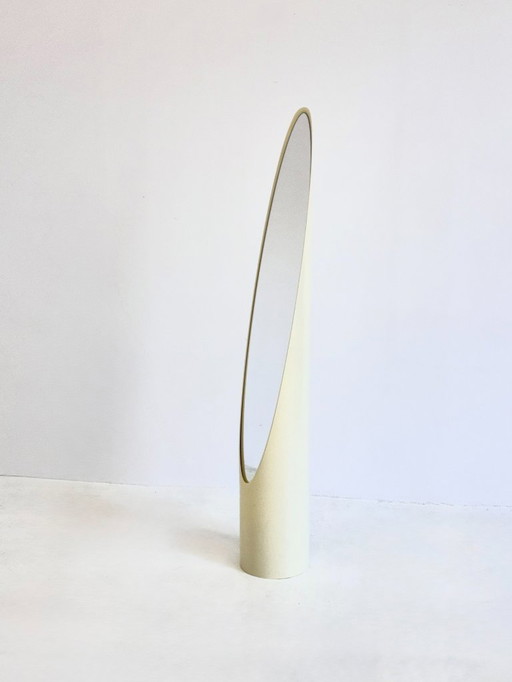 Unghia spiegel creme van Rodolfo Bonetto Lipstick mirror