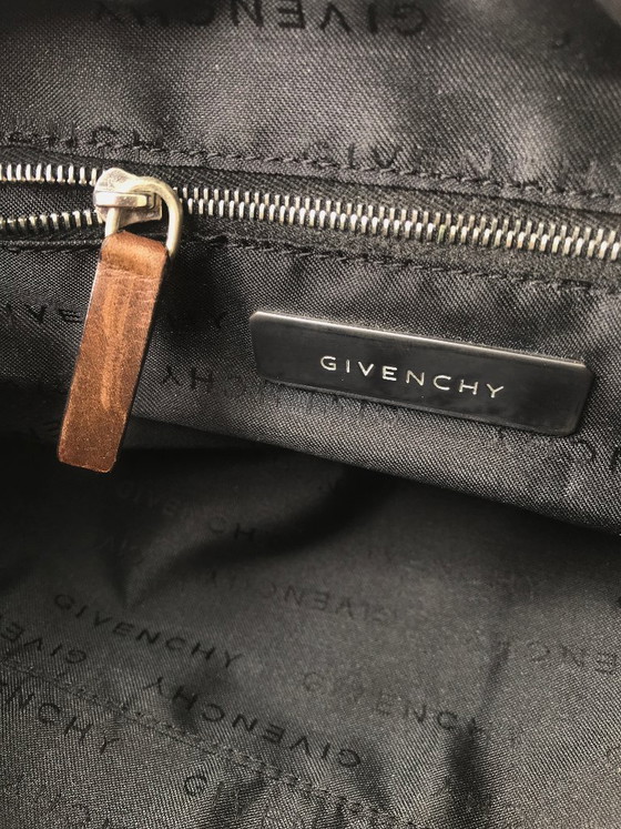 Borsa a tracolla Givenchy con molteplici tasche (Y2K / Archivio) – Altre borse, Calfskin (photo 7 of 7)