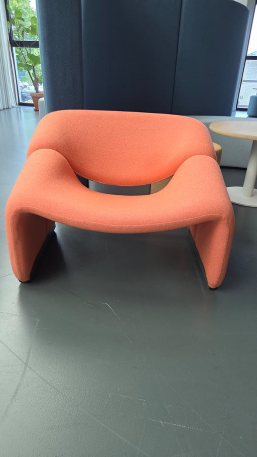 Artifort Groovy armchair by Pierre Paulin