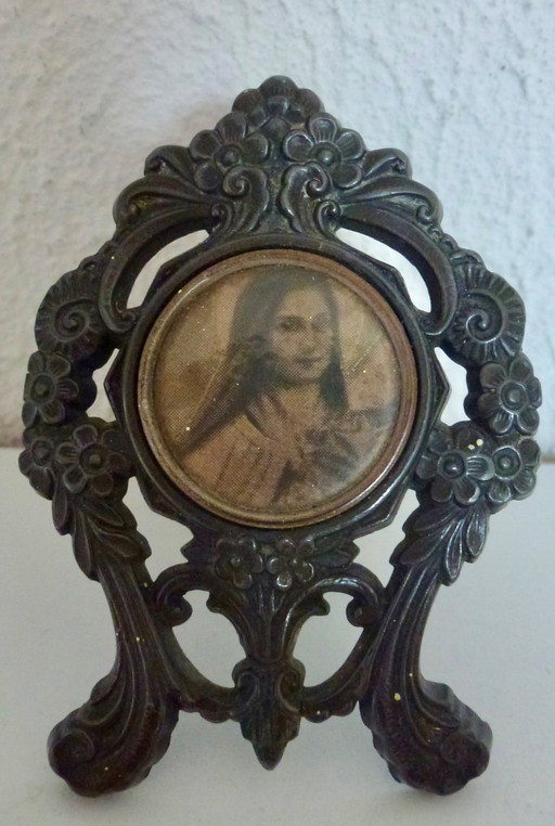 Pequeño marco vintage de Santa Teresa.
