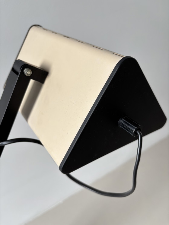 Image 1 of Lámpara de mesa industrial francesa estilo Jean Prouvé con base de mármol, años 70