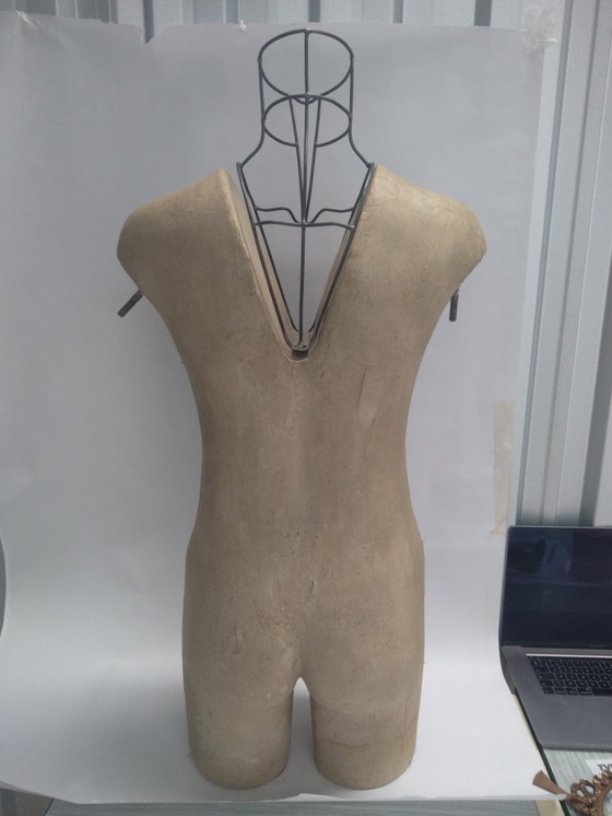 Image 1 of Torsos de maniquí con abertura en V - juego de 3