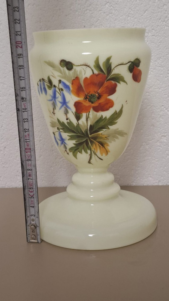 Image 1 of Vase bohème antique Harrach - Uranium, verre