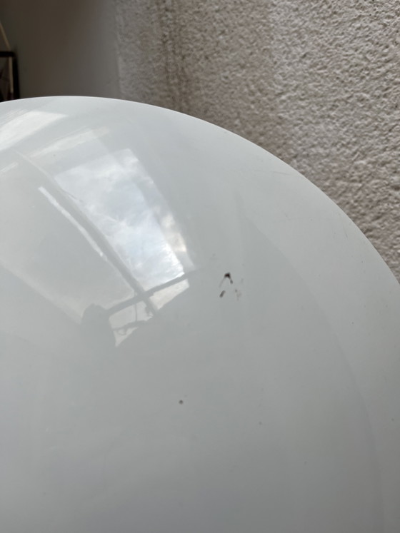 Schreibtischlampe aus weißem Metall, 1980er Jahre – Tischlampen (photo 6 of 10)