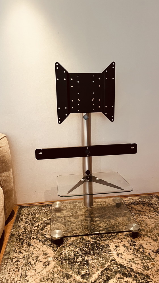 Image 1 of Standard televisivo