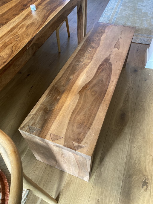 Mooi eikenhouten bankje voor aan de eettafel 