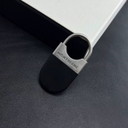 Un llavero Montblanc completamente nuevo.