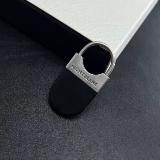 Un nuovissimo portachiavi Montblanc – cadeaus, Metal (photo 2 of 7)