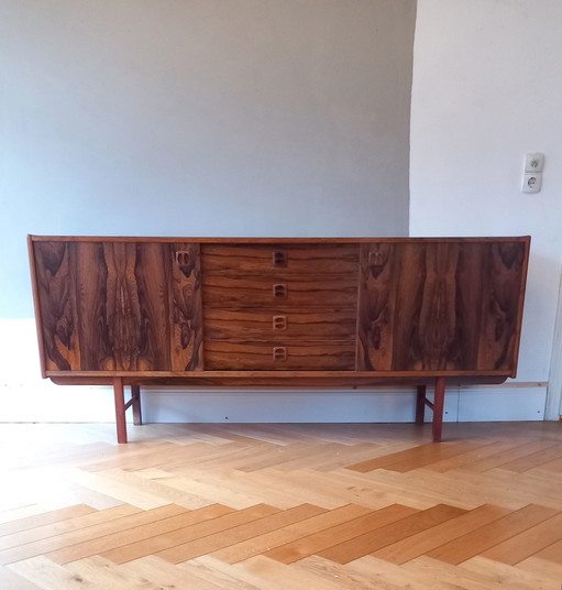 Credenza di metà secolo
