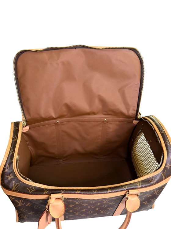 Image 1 of Louis Vuitton reistas met hondenmotief