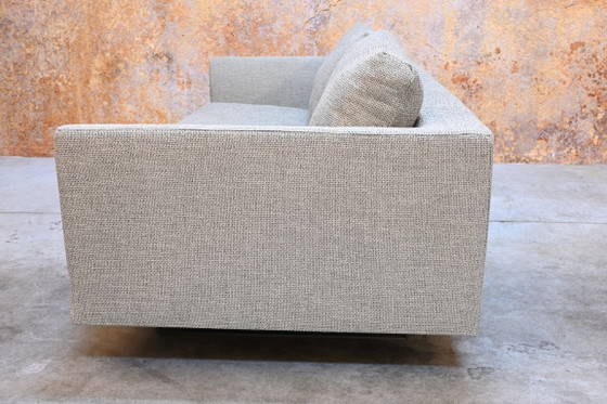 Canapé Montis Axel nouvellement rembourré en tissu beige, Canapés 2 places, Textile, Métal, Modern (photo 6 sur 7)