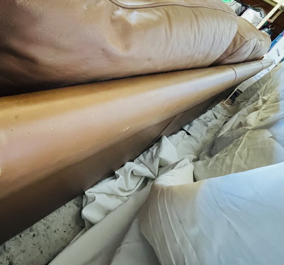 Image 1 of Banque Poltrona Frau Petronio