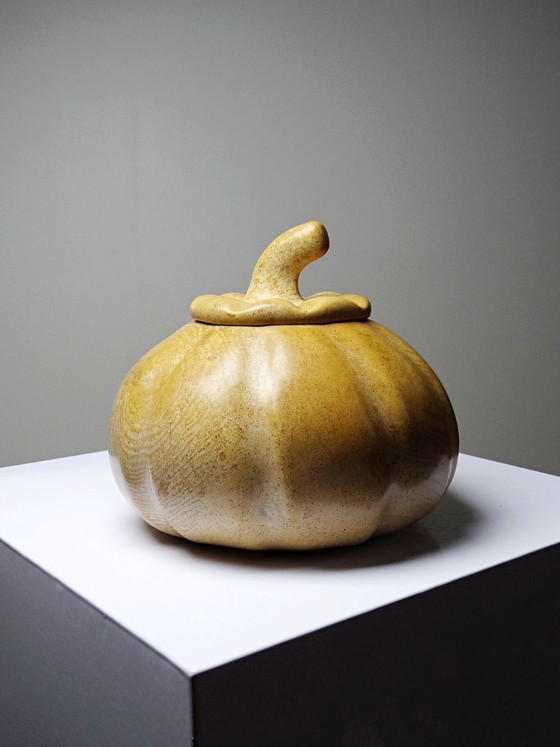 Image 1 of Vintage carved and polished stone box, pumpkin vintage craft 1980-1990