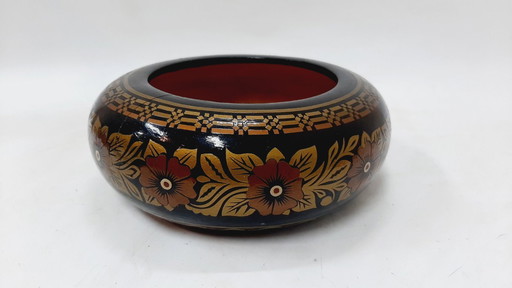 Vintage Hand-Carved & Painted Wooden Bowl (Likely Colombian Mopa Mopa)