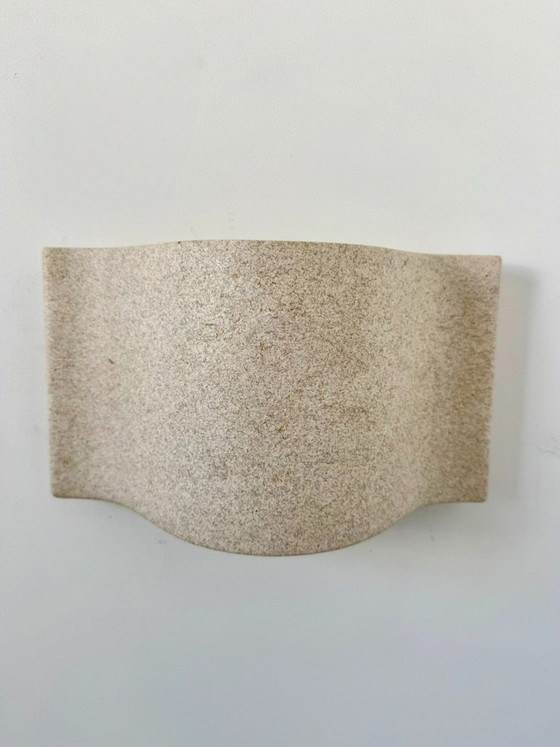 Coppia di applique vintage in gesso, Francia, 1980. – Stone (photo 3 of 6)