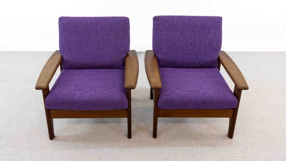Image 1 of Set van 2 scandinavische fauteuils in teak met paarse bekleding