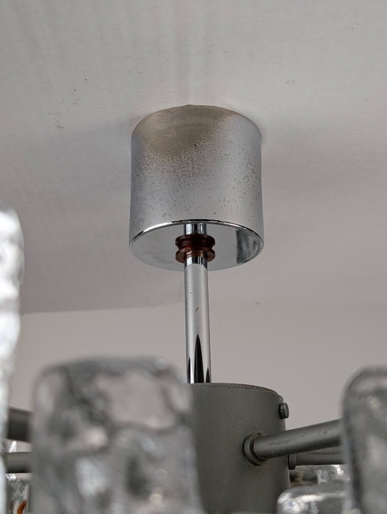 Lampadario Kalmar in vetro effetto ghiaccio, Austria, anni '70 – Glass, Metal (photo 8 of 9)