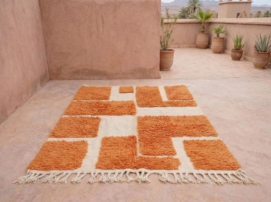 Image 1 of Tapis en laine naturelle fait main artisanale marocaine 150/250 cm