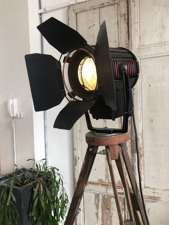 Image 1 of lampe industrielle