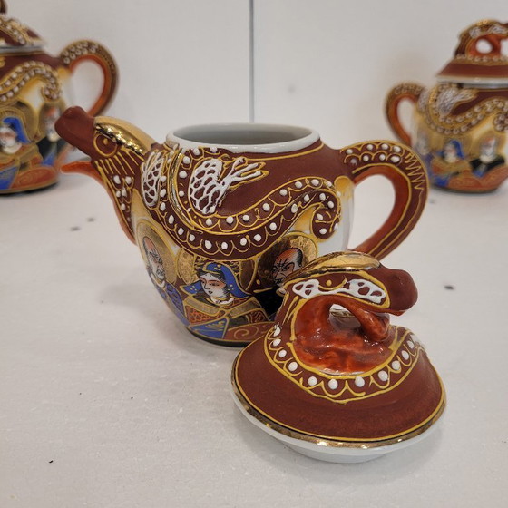 Image 1 of Juego de 6 para café o té, porcelana Satsuma, Nakasima, s. XX – Japón