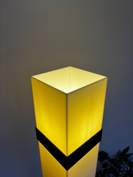 Image 1 of Stehlampe aus Plexiglas
