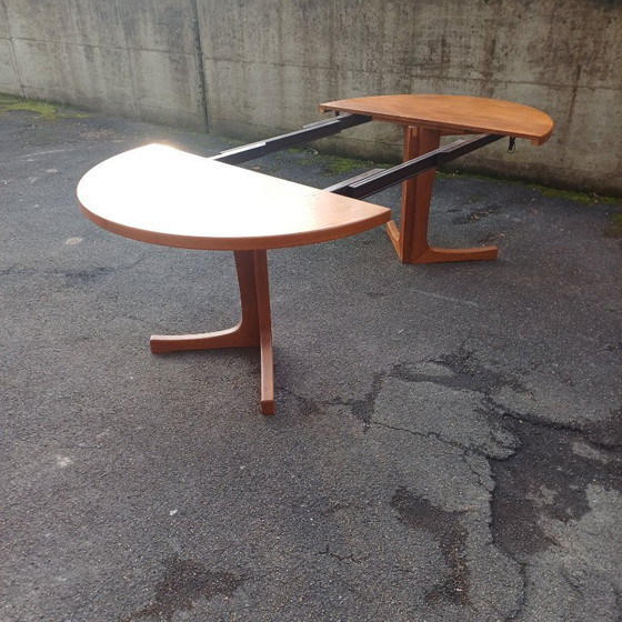 Image 1 of Vintage teak dining table