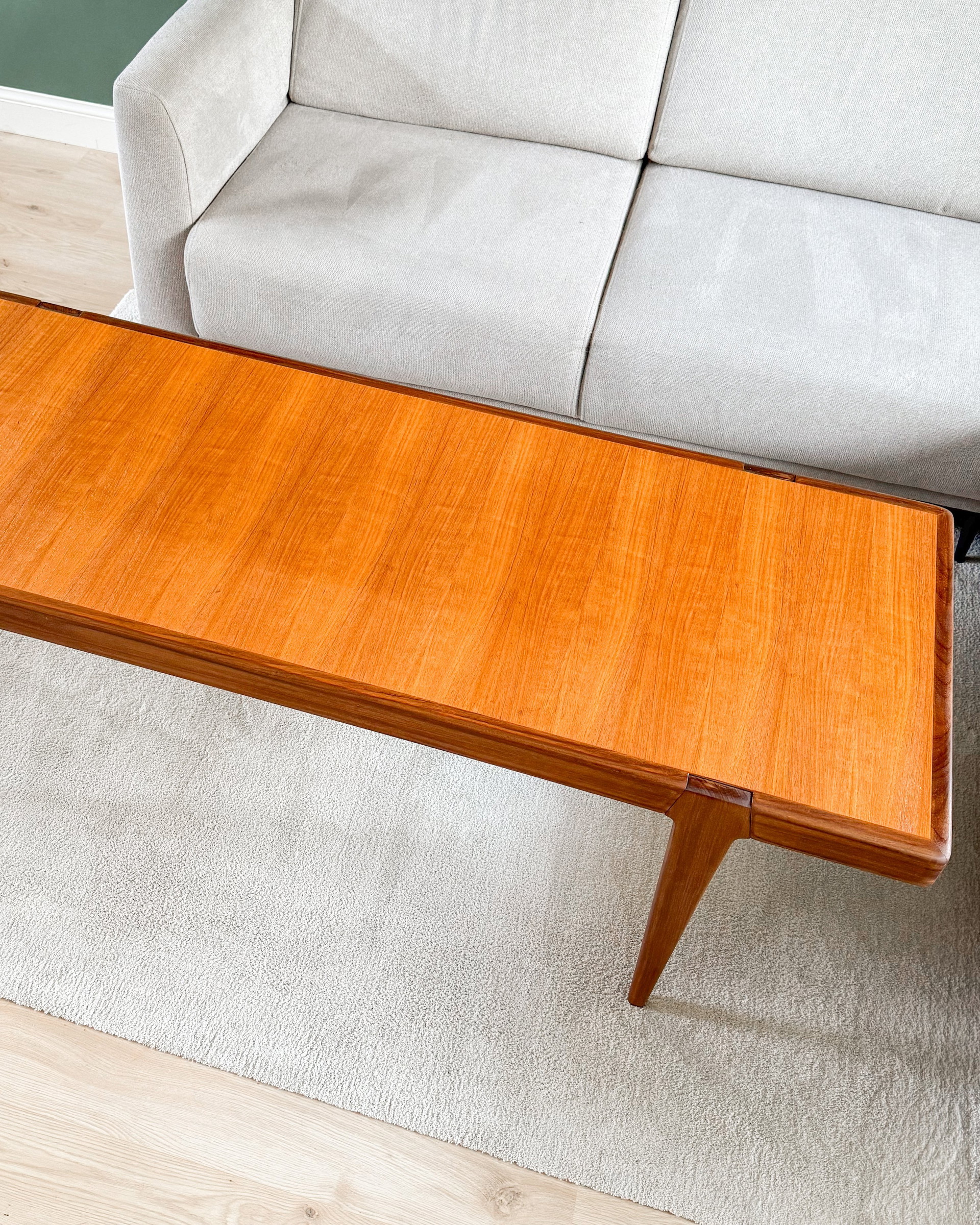 Ikea Coffee tables | Whoppah
