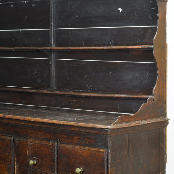Image 1 of Engels eiken dressoir, circa 1720