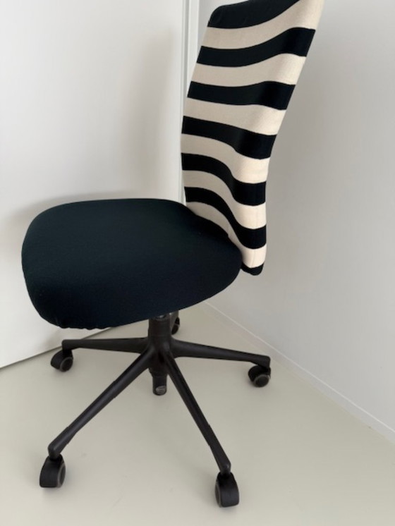 Image 1 of Silla T de Vitra