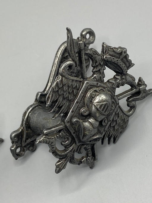 2 gordijnophangers met heraldisch riddermotief – Zilverkleurig metaal – decoratieve objecten (photo 2 of 8)