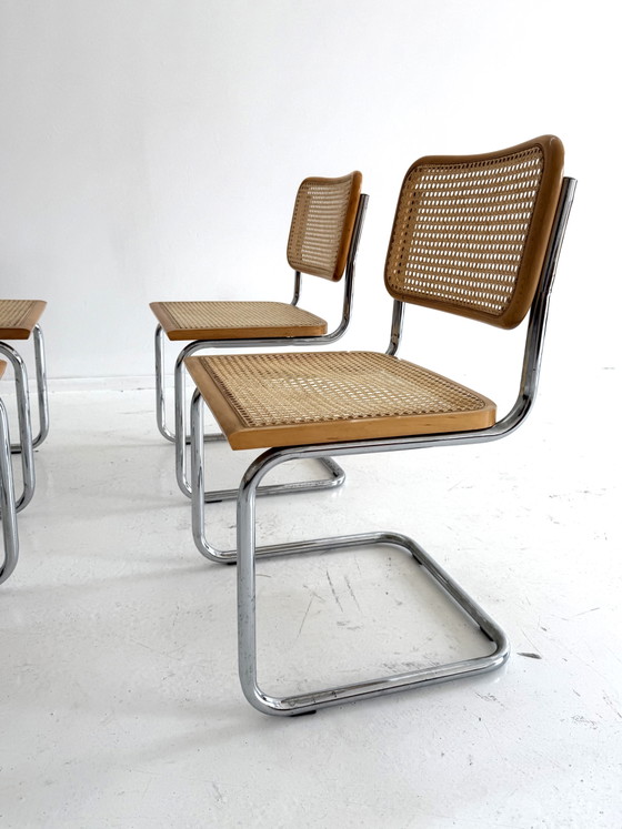 Set van 4 vintage Cesca eetkamerstoelen, Italië ‘80 – Chrome, Wood (photo 4 of 13)