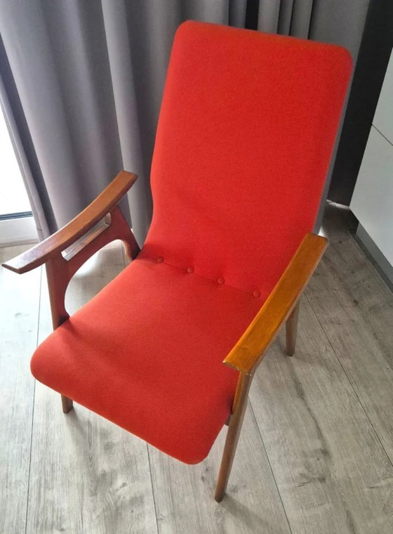 Image 1 of Sillón Fauteuil moderno de mediados de siglo de Louis van Teeffelen - Tapicería en rojo anaranjado
