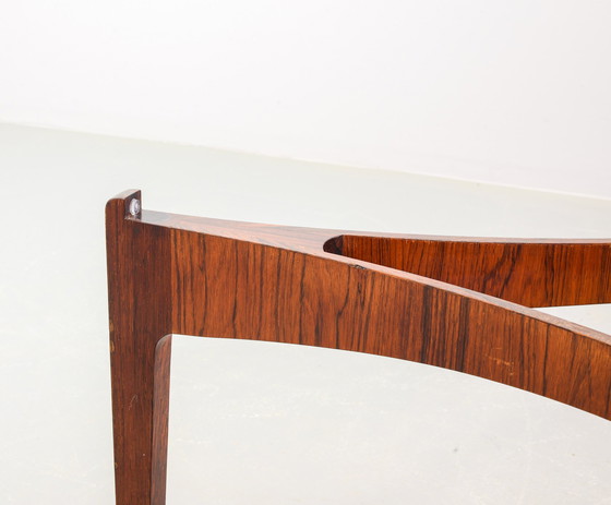 Image 1 of Table basse ronde en palissandre avec plateau en verre de Sven Ellekaer, modèle n°104 pour Christian Linneberg. Danemark, 1962