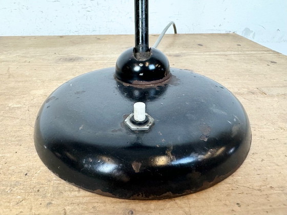 Image 1 of Lampada da tavolo Bauhaus industriale nera, anni '30