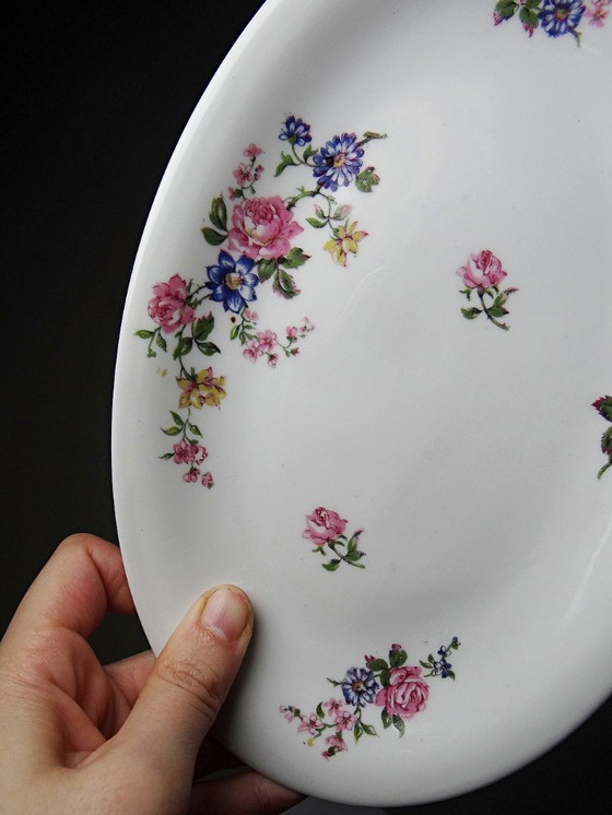 Image 1 of 2 Bernardaud-Porzellanteller aus Limoges mit floralem Dekor, 1920er-1950er Jahre