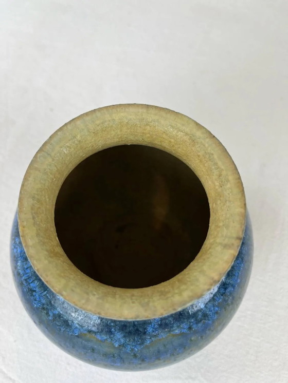 "Frost Flower" Vase – Porcelain, Vintage (photo 8 of 11)