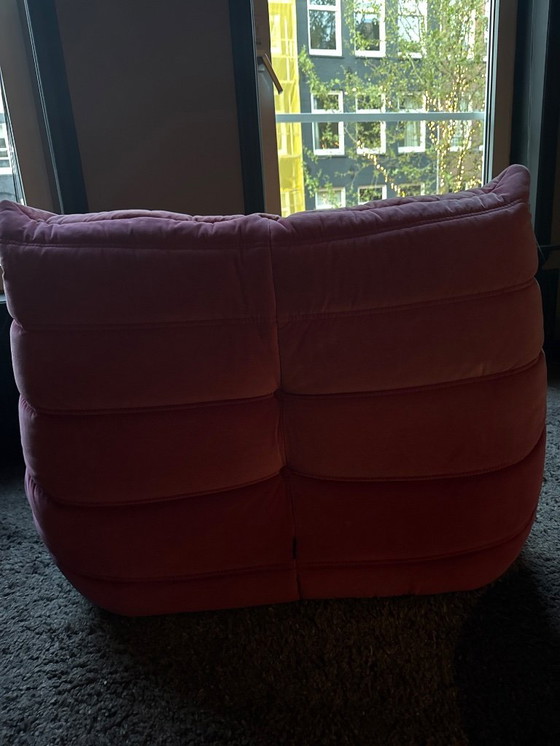 Image 1 of Togo Ligne Roset Samt Rosa