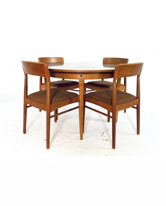 Image 1 of Vintage extendable dining table '60s