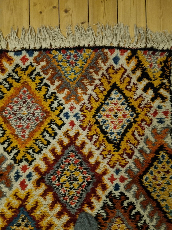 Image 1 of Tappeto berbero marocchino vintage, annodato a mano, circa 84x142 cm, colorato.