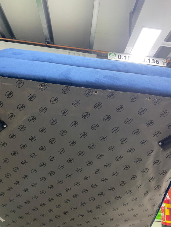 Image 1 of Henders & Hazel Londen 2,5-zits bank - Blauw Fluweel