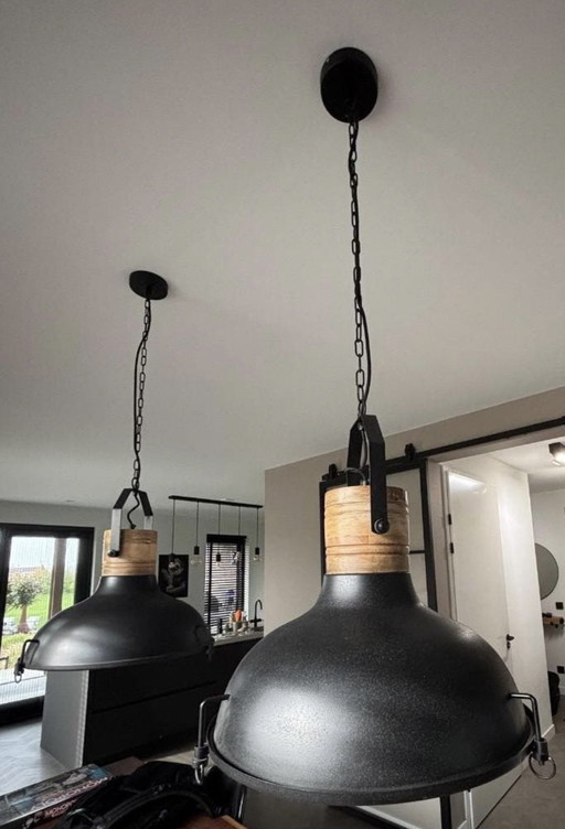 2 hanglampen Dutchbone Raw