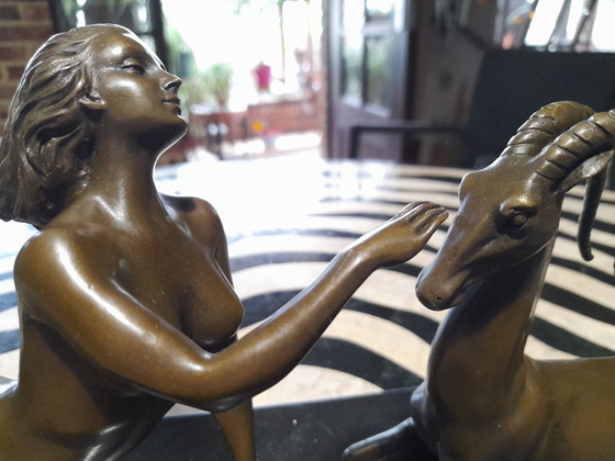 Image 1 of statua art déco in bronzo