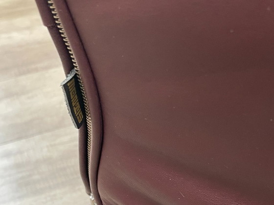 Montis Chaplin 6er Set - Aubergine | Gerard van den Berg, Esszimmerstühle, Leder, Metall, Lila (Foto 15 von 15)