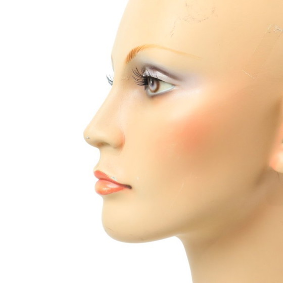 Image 1 of Mannequin Vintage Tête de Femme