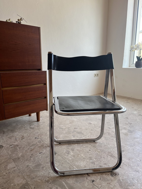 Image 1 of 2 originele "Arrben Tamara jaren 70" klapstoelen van chroomleer, gemaakt in Italië!