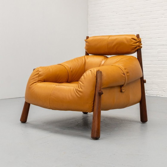 Image 1 of Poltrona lounge Percival Lafer MP-81 anni '70