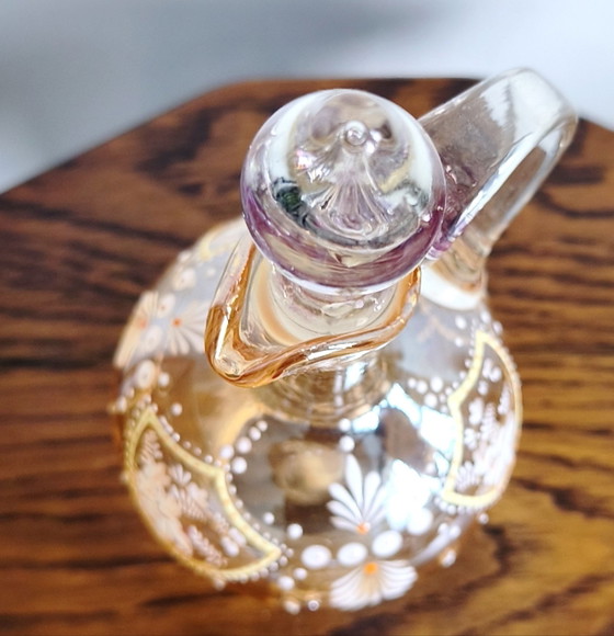 Wunderschöne Antike Böhmische Bernsteinfarbene Glaskaraffe & Likörglas-Set – Handbemaltes Hoch-Email, ca. (photo 12 of 12)