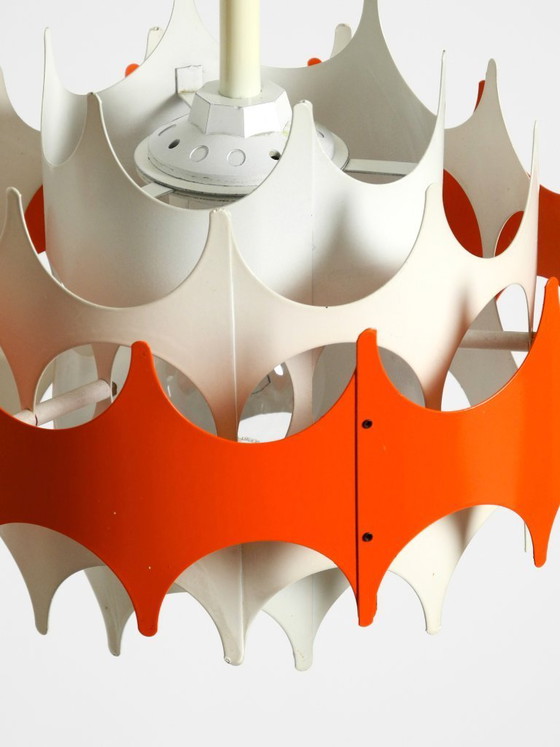 Image 1 of Bellissima piccola lampada a sospensione originale in metallo stile Space Age degli anni '60 di Doria