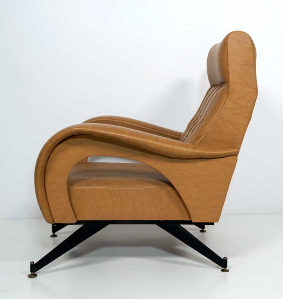 Image 1 of Sillón de cuero italiano de mediados de siglo, estilo Marco Zanuso, década de 1970